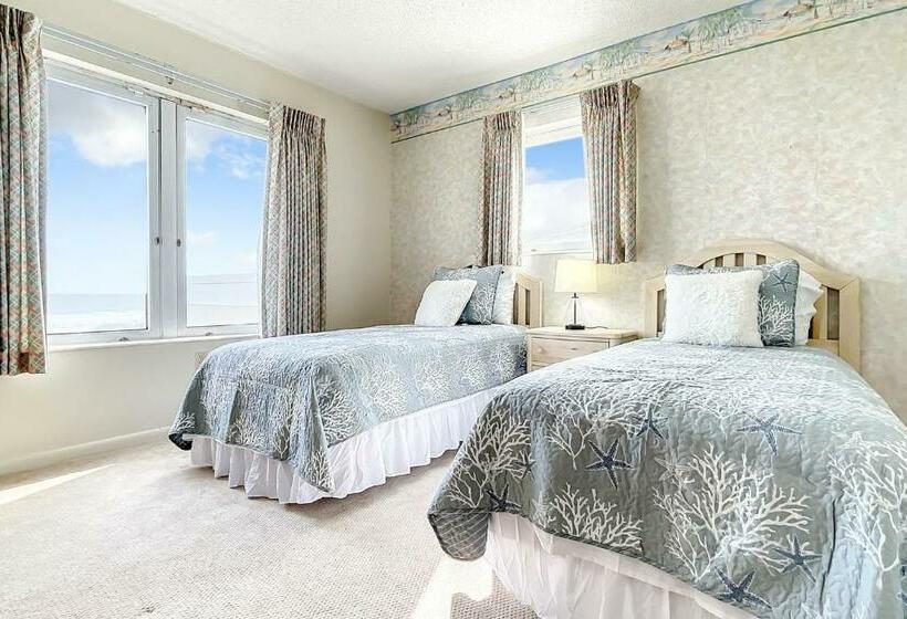 شقة غرفتين, Golden Arms 111