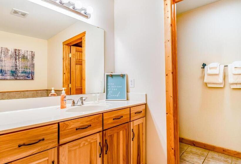 شقة غرفتين, Lake Minocqua Lakeview