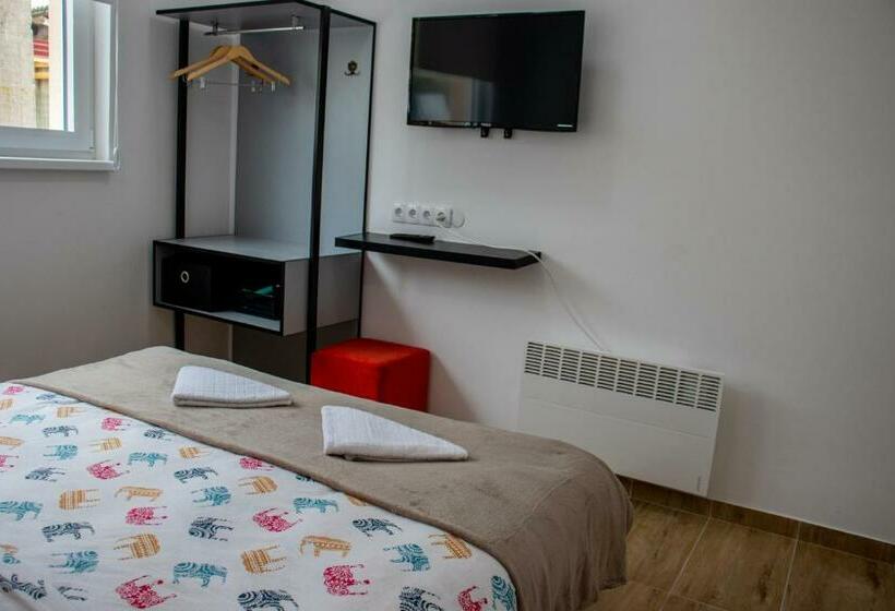 اتاق استاندارد, Ravne Energy Apartments