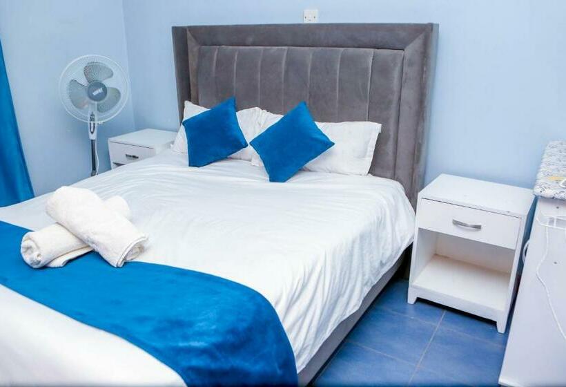 スタンダードルーム, Tiamcy Homes