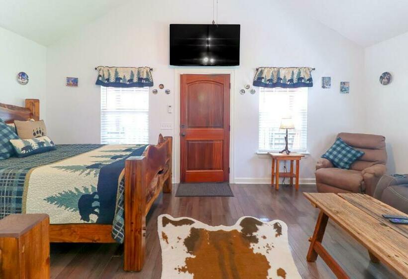 إستوديو قياسى, Little Bear Retreat 2