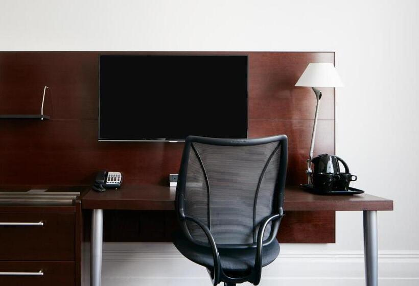 スタンダードルーム, Club Quarters Hotel Trafalgar Square, London