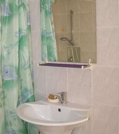 Номер Economy, Argo