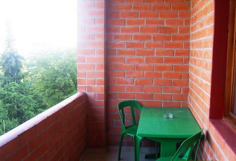 Номер Комфорт, Argo