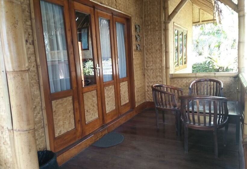 Семейное Бунгало, Bukit Alamanda Resort & Resto