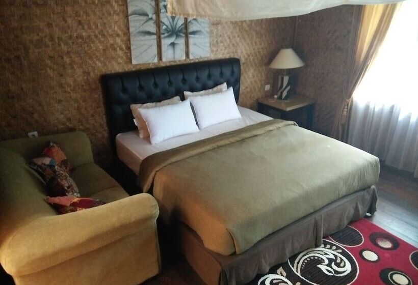Семейное Бунгало, Bukit Alamanda Resort & Resto