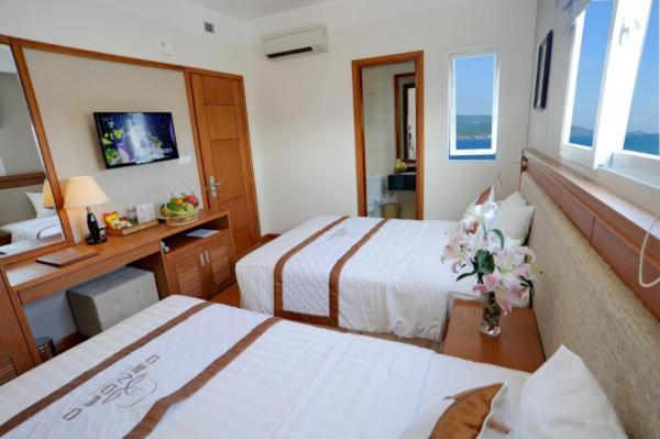 اتاق لوکس با چشم‌انداز شهر, Dendro Beachfront