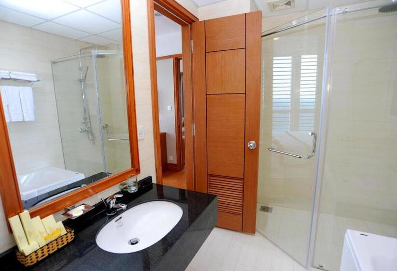 سوییت با چشم‌انداز دریا, Dendro Beachfront