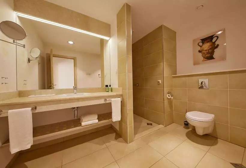 クラブスイート, Dreams Sunny Beach Resort & Spa