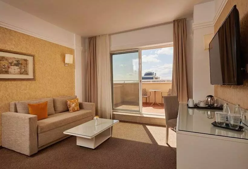 クラブスイート, Dreams Sunny Beach Resort & Spa