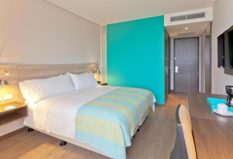 장애인을 위한 킹사이즈 침대 스탠다드 룸, Holiday Inn Express Yopal, An Ihg