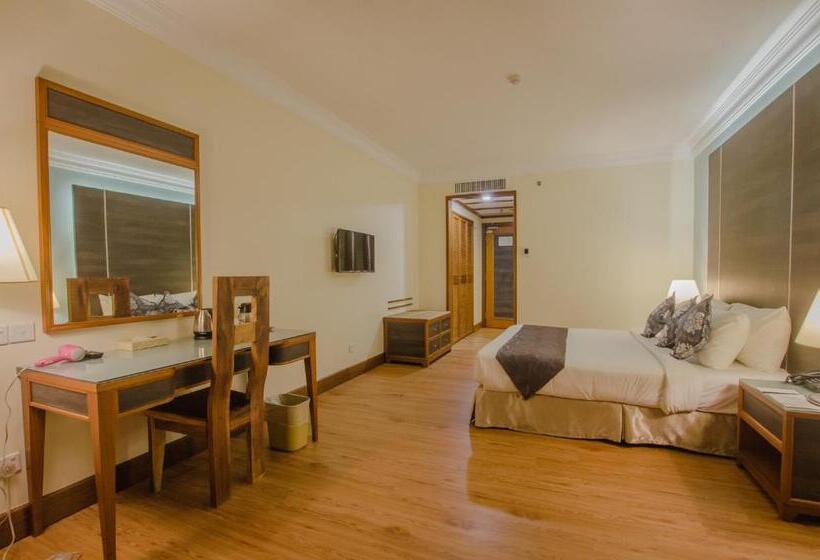 غرفة ديلوكس سرير كينج, Kingwood Hotel Sibu