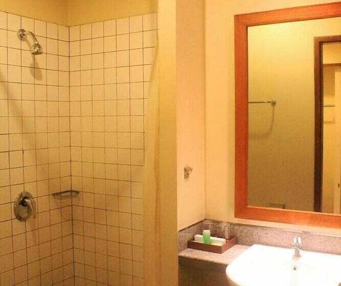 Номер Superior, Papyrus Tropical