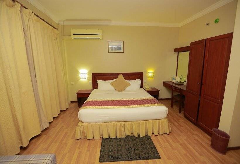 اتاق لوکس, Regency Park