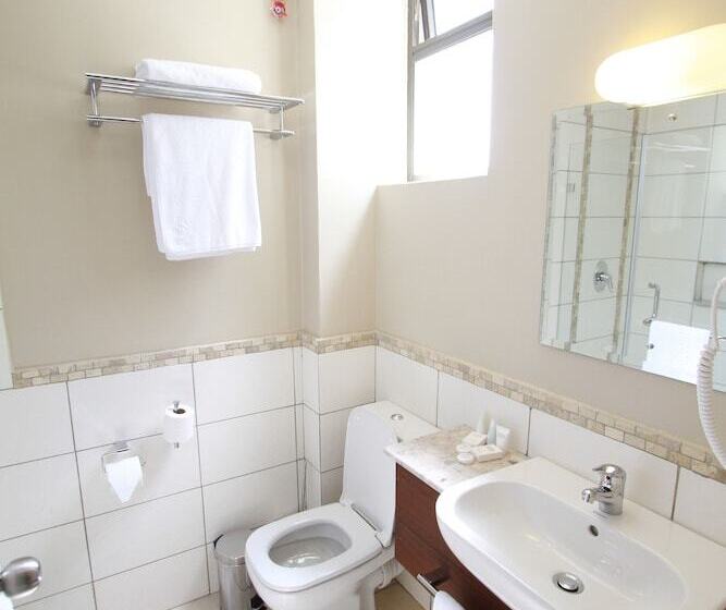 اتاق لوکس, Rio