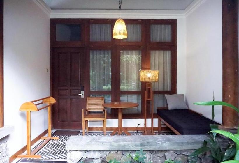Superior Room, Rumah Mertua Heritage