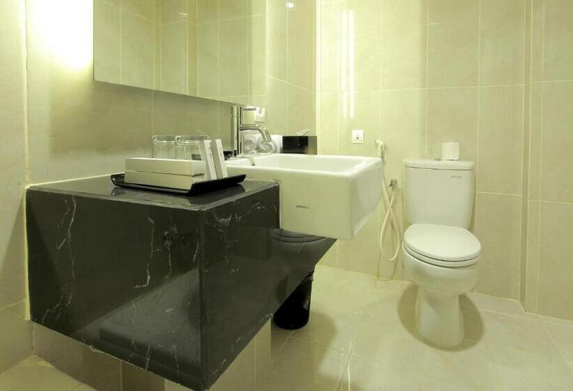 디럭스 룸, Swissbelinn Malang