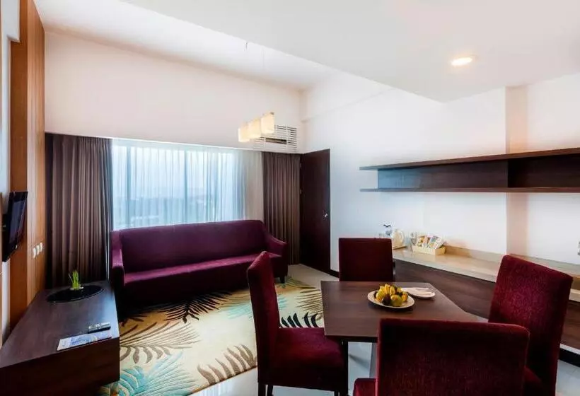 スイート, Swissbelinn Malang