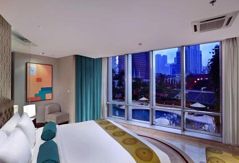 풀장 전망 스위트, The Grove Suites By Grand Aston