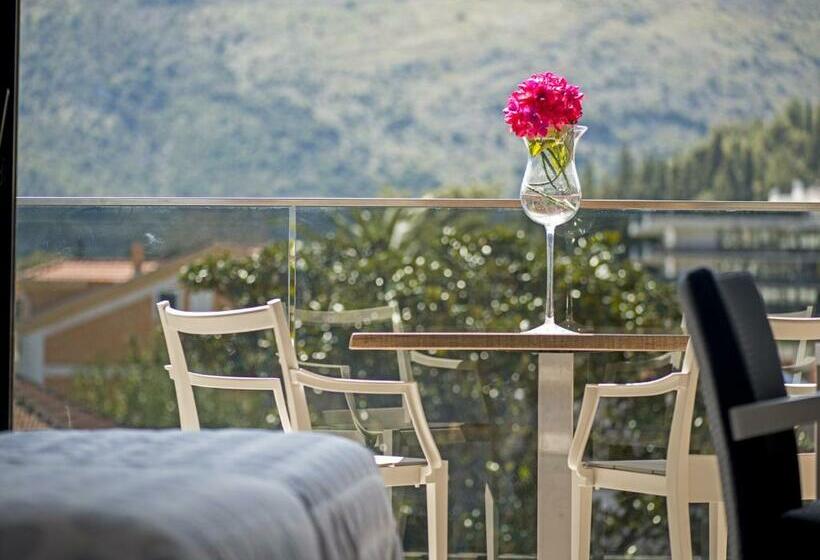 اتاق استاندارد با بالکن, Palmon Bay Hotel & Spa