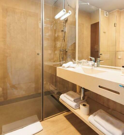 Standard Room with Balcony Side Sea View, Palmon Bay Hotel & Spa