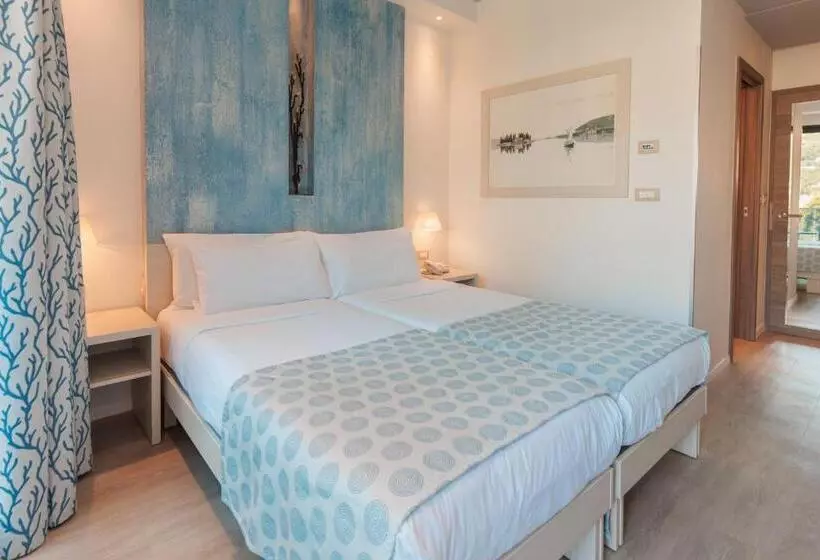 Standard Room with Balcony Side Sea View, Palmon Bay Hotel & Spa
