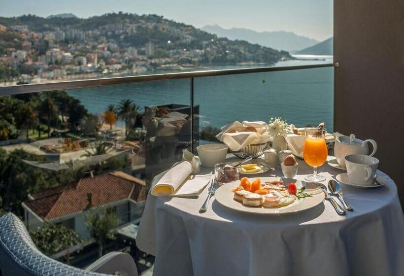 Standard Room with Balcony Side Sea View, Palmon Bay Hotel & Spa