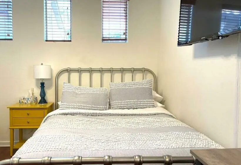 デラックスルーム, Casita Alkie