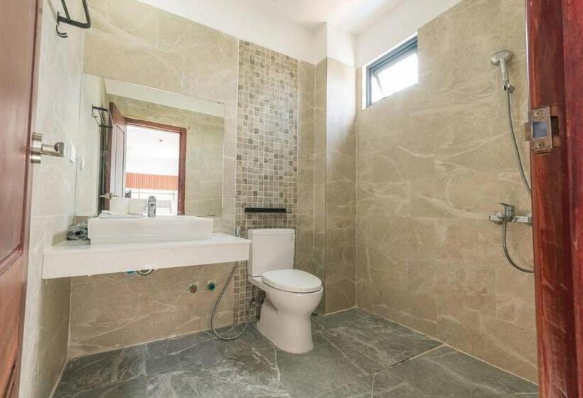 סטודיו סטנדרט עם מרפסת, Residence 110