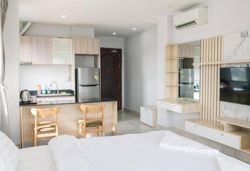 스탠다드 발코니 스튜디오, Residence 110