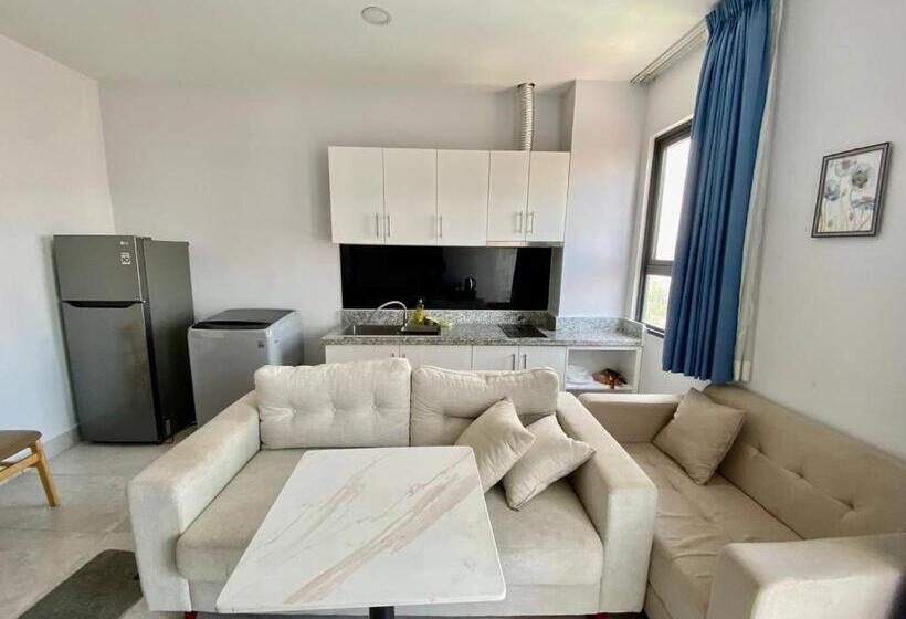 דירה בת חדר שינה 1 עם מרפסת, Residence 110