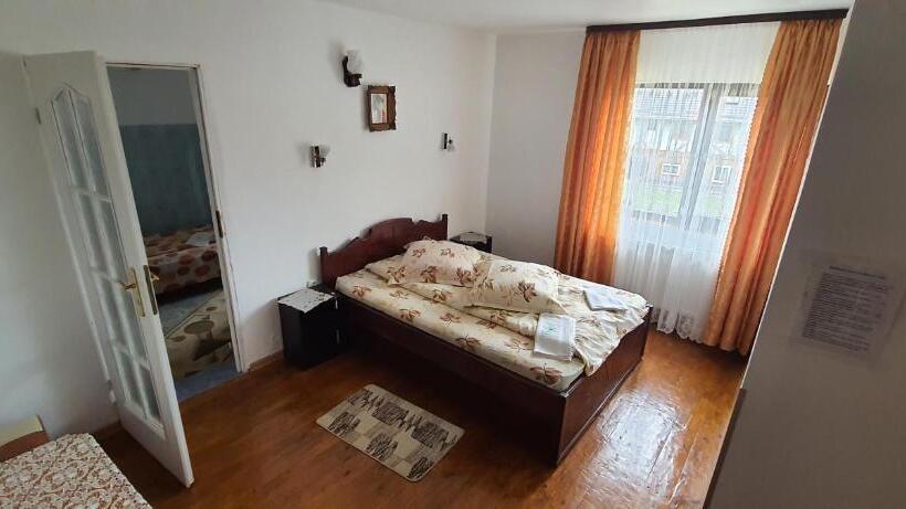 스탠다드 트리플 룸, Casa Lucian