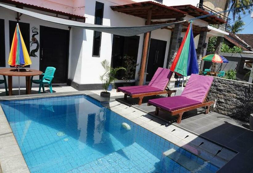 خانه 1 خوابه, Wave House Gerupuk South Lombok
