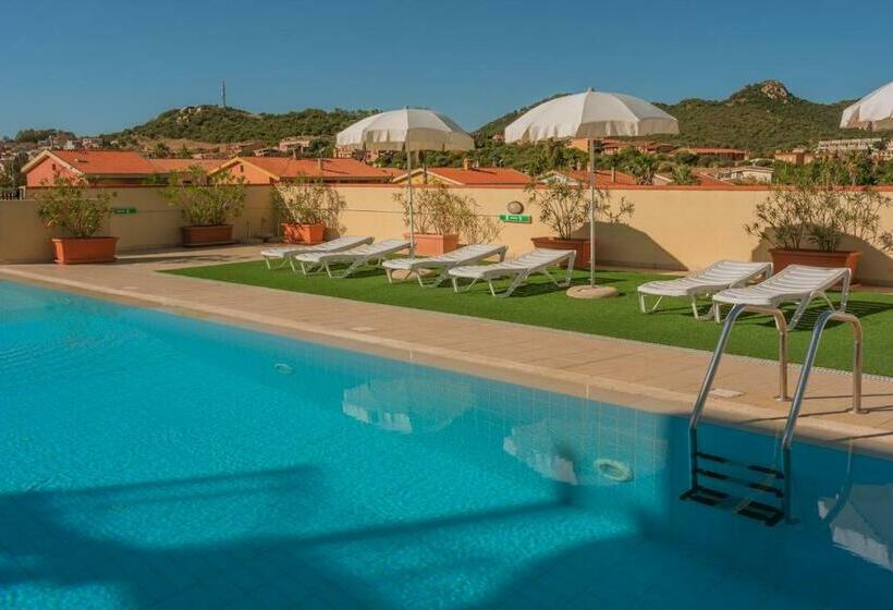 Апартаменты 1 Спальня, Apartments In Residence With Swimming Pool In Villasimius