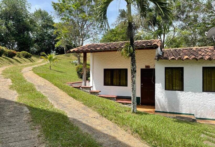 스탠다드 룸 더블 침대 2개, Candilejas