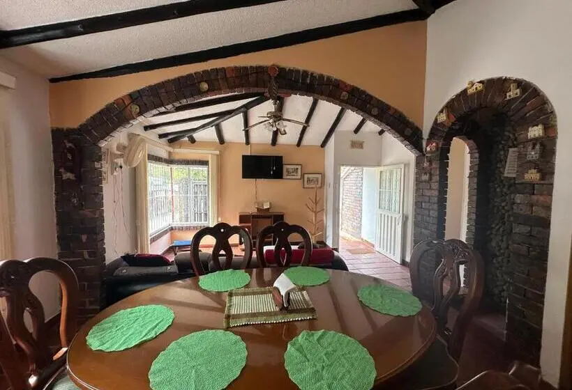 ３ベッドルームハウス, Caribe La Vega