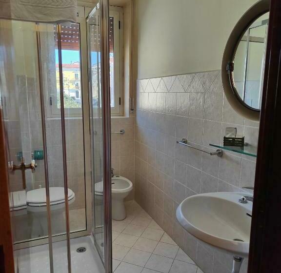 חדר סטנדרט יחיד, Lanterna Verde