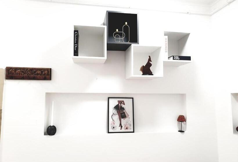 キングサイズベッドのデラックスルーム, City Center Historical Private Bedroom Jewish Quarter Vii District