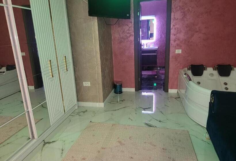 חדק דלוקס עם ג'קוזי, Soimii Bucovinei Residence