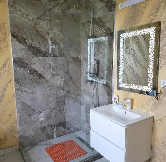 デラックスルーム, Soimii Bucovinei Residence