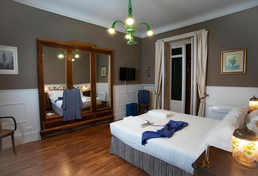 발코니가 있는 스위트, I Sogni Della Memoria