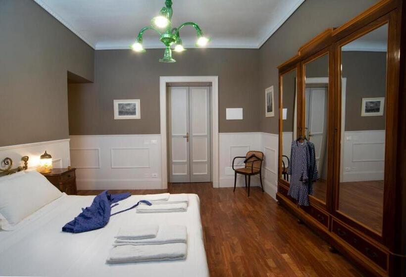 발코니가 있는 스위트, I Sogni Della Memoria