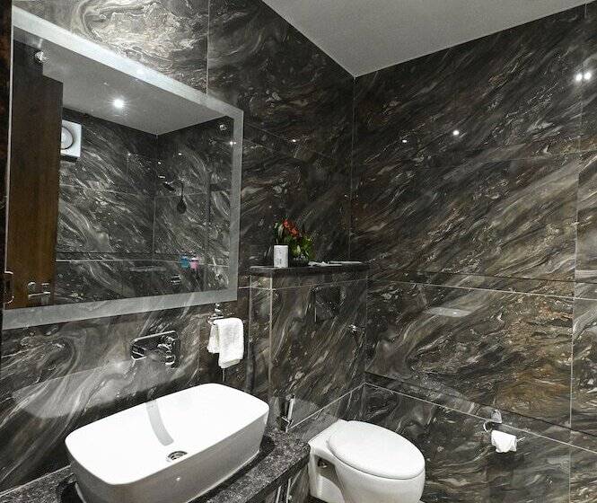 Номер Deluxe, Avalon Palms Agra