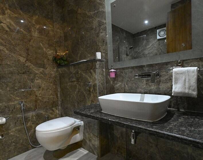 Номер Deluxe, Avalon Palms Agra