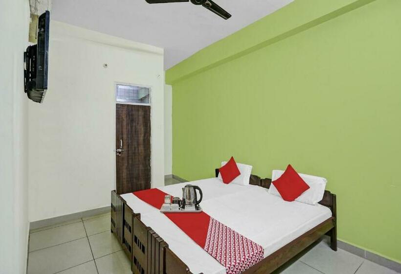 חדר קלאסי לשלושה, Flagship  U B Inn