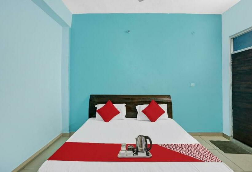 חדר קלאסי לשלושה, Flagship  U B Inn