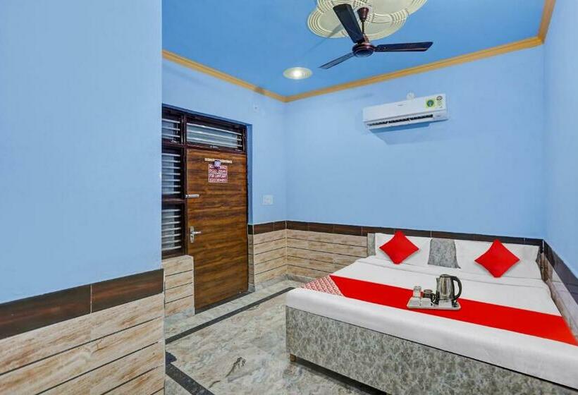 Pokój Trzyosobowy Klasyczny, Flagship V2 Residency