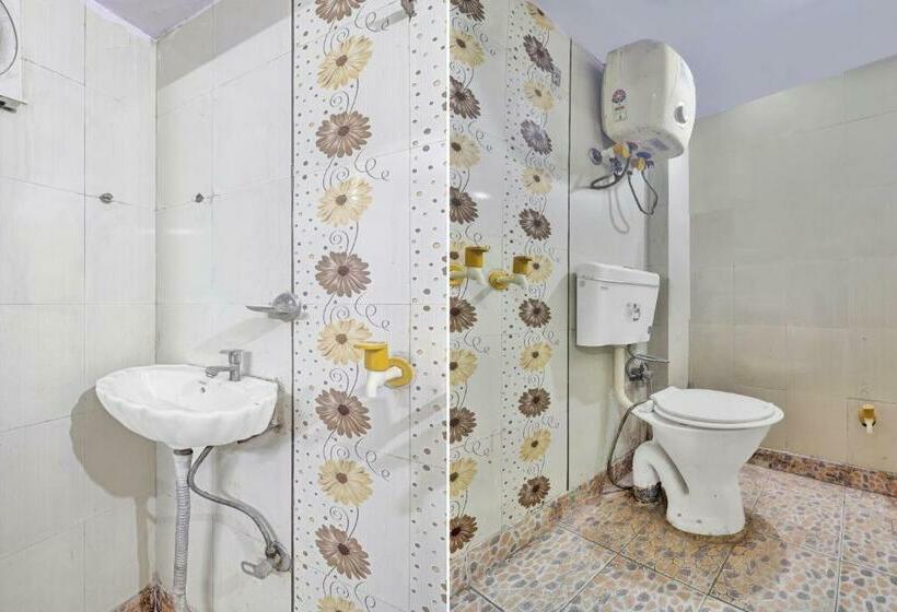 غرفة كلاسيكية ثلاثية, Spot On 702129 Thanks