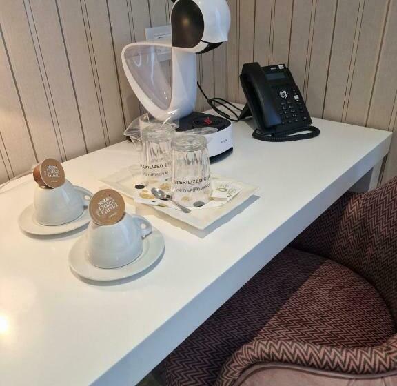 اتاق لوکس, Queen Palace