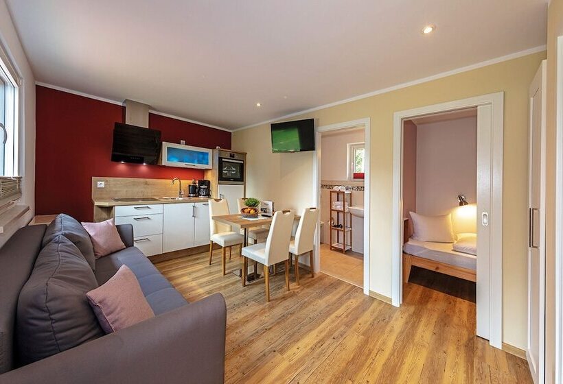 スーペリアーバンガロー, Laasenhof